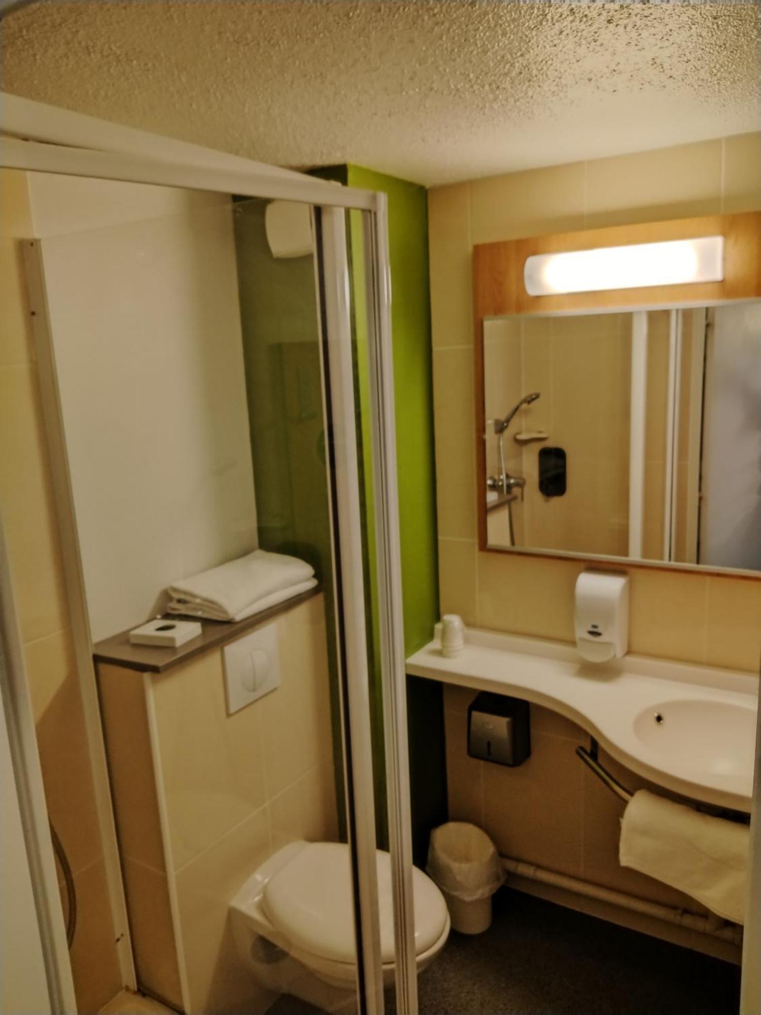 Hotel Inn Design モンリュソン エクステリア 写真